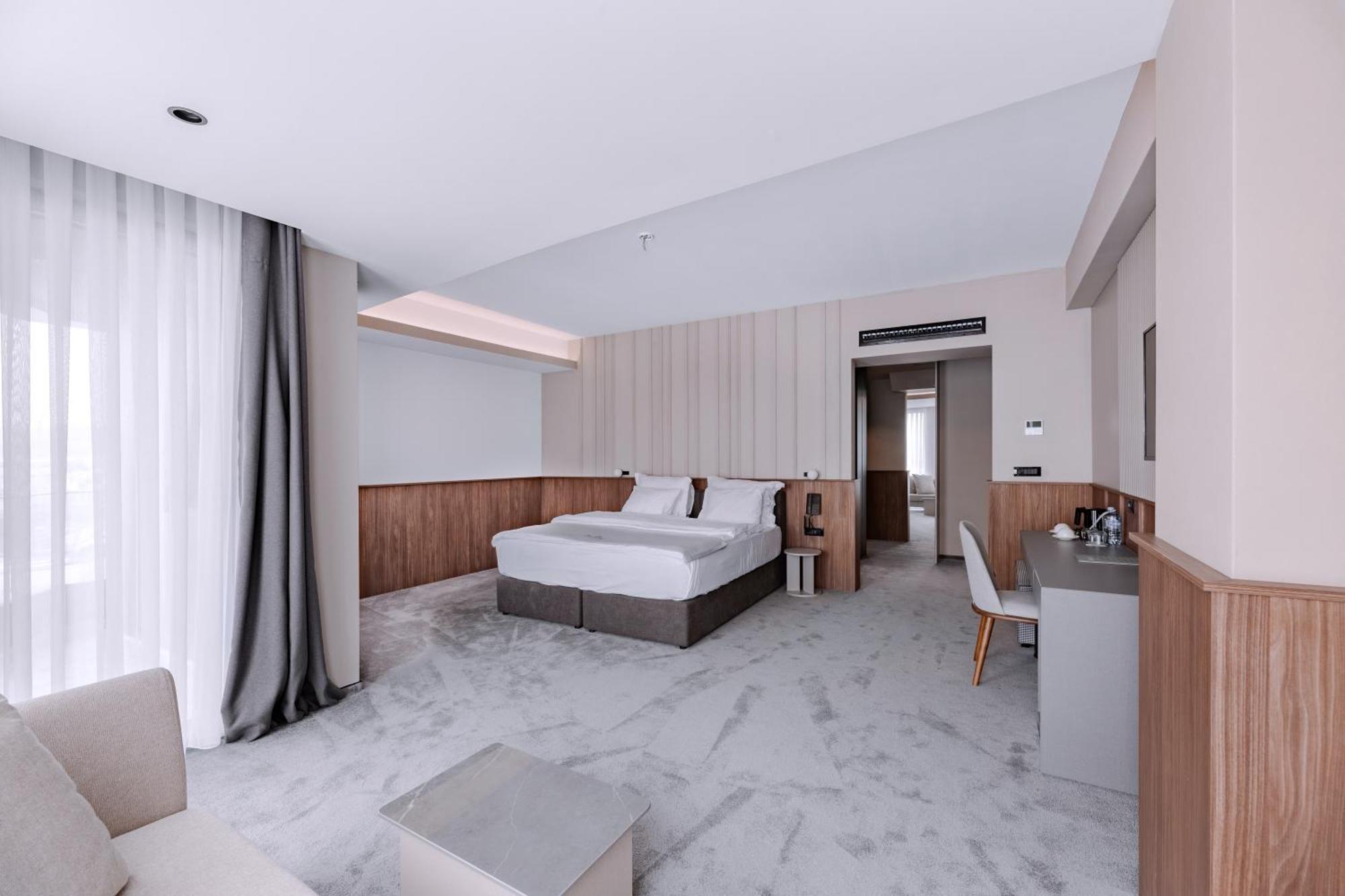 Actor Hotel Suto Orizari المظهر الخارجي الصورة